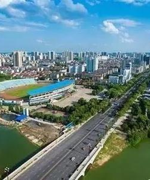 历史与现代防水技术文献综述，发展趋势与技术创新