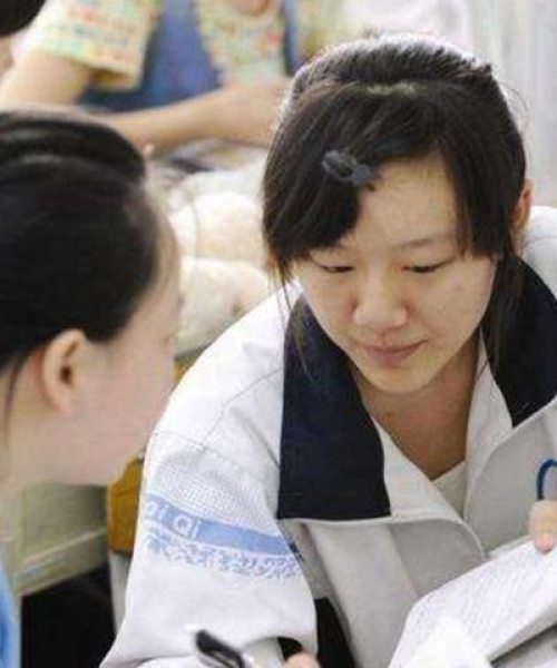 班级财富排名前十名，揭秘学霸们的财富秘密