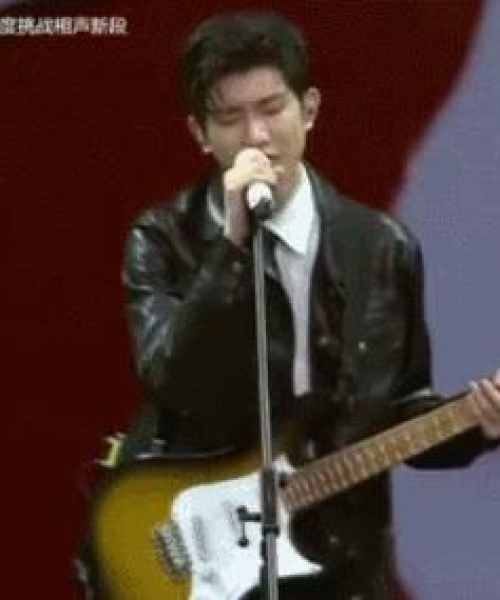 王源话筒语录励志，激情、坚持与超越